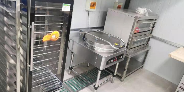 上海商用廚房設(shè)備-品質(zhì)保障價格公正（宇杰廚具）